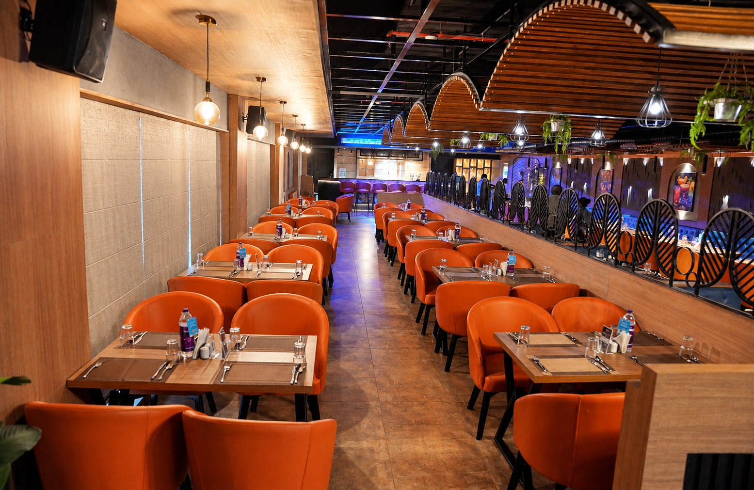 Suburban Residency restaurant and dining space in Kottayam – view 3