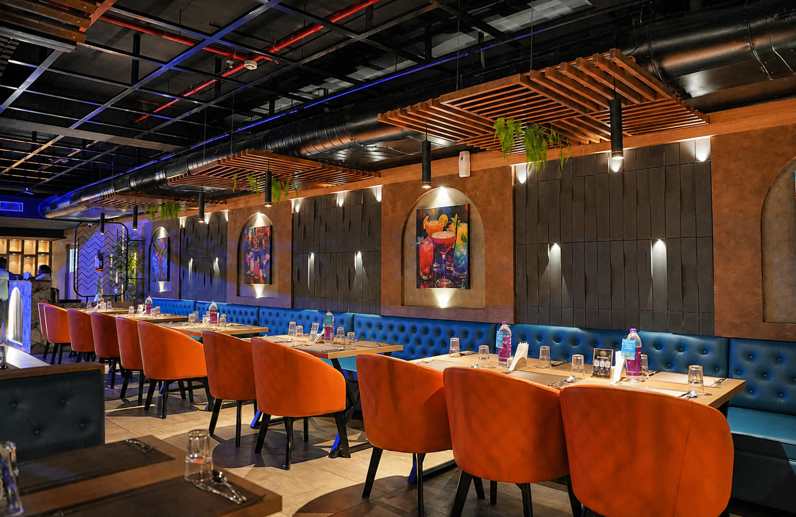 Suburban Residency restaurant and dining space in Kottayam – view 4