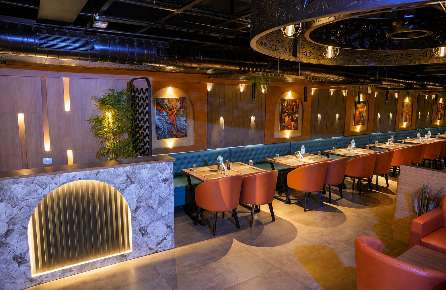 Suburban Residency restaurant and dining space in Kottayam – view 6