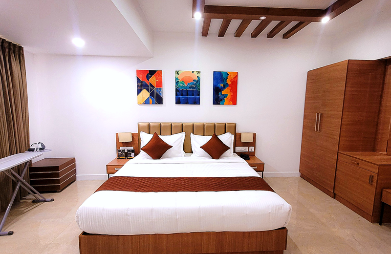 Suburban Residency hotel room and serviced apartment in Kottayam – view 3